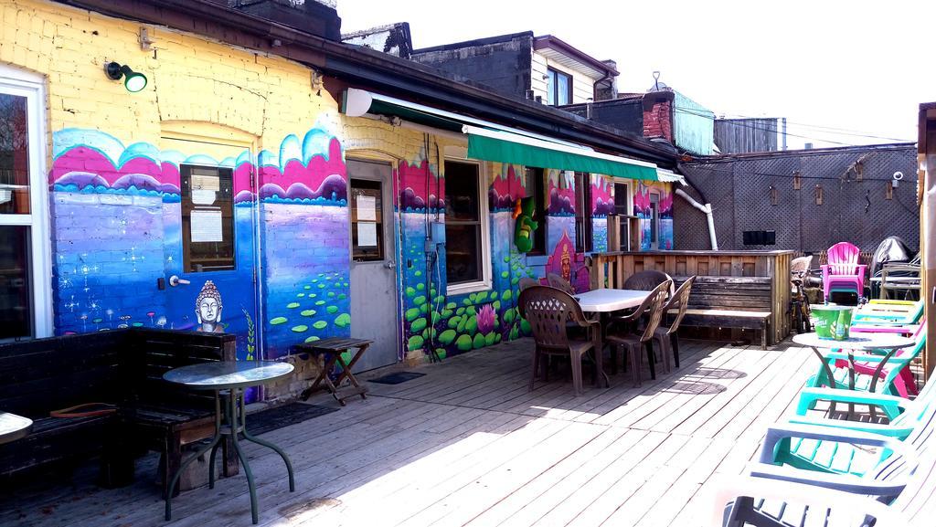 The Only Backpacker's (adults Only) Guest house Toronto